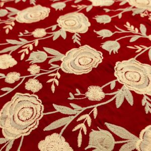 Viscosa mantón fondo rojo manzana